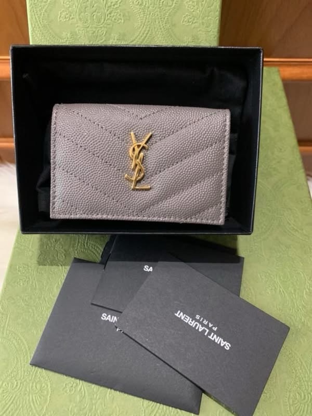 YSL Origami Tiny Wallet ✨💗 BNIB 🎁